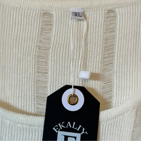 NWT Women's Distressed Sweater Top Trumpet Sleeve Summer Street Wear - Picture 5 of 6